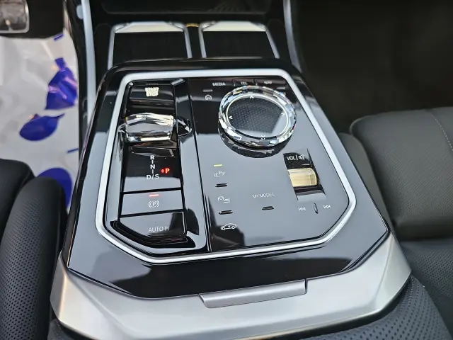 BMW Seria 7 XDrive Steptronic