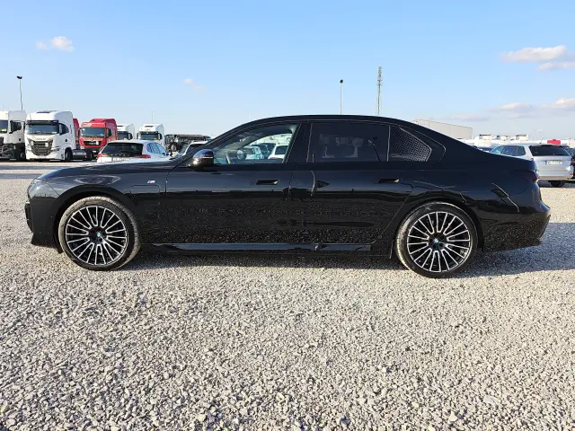 BMW Seria 7 XDrive Steptronic