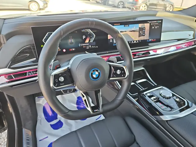 BMW Seria 7 XDrive Steptronic