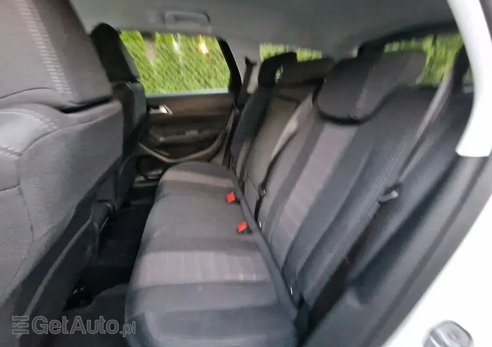 PEUGEOT 308 PureTech 130 GPF EAT8 Stop & Start Allure Pack