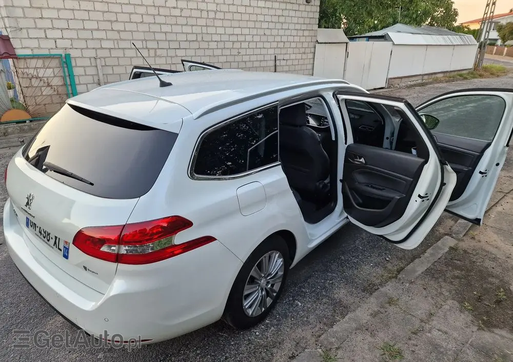 PEUGEOT 308 PureTech 130 GPF EAT8 Stop & Start Allure Pack