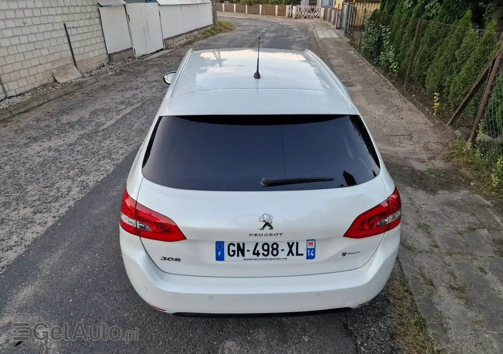 PEUGEOT 308 PureTech 130 GPF EAT8 Stop & Start Allure Pack