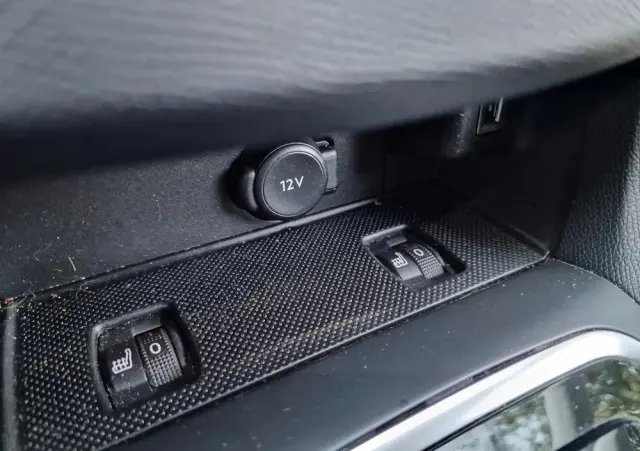 PEUGEOT 308 PureTech 130 GPF EAT8 Stop & Start Allure Pack