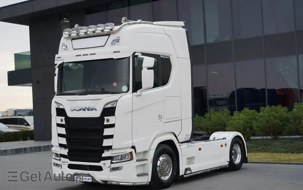 SCANIA S 580 / V8 / RETARDER / KLIMA POSTOJOWA / CAŁA NA PODUSZKACH / BOGATE WYPOSAŻENIE  / EURO 6 