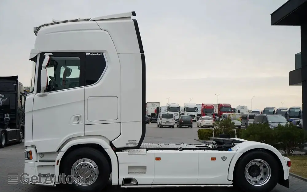 SCANIA S 580 / V8 / RETARDER / KLIMA POSTOJOWA / CAŁA NA PODUSZKACH / BOGATE WYPOSAŻENIE  / EURO 6 