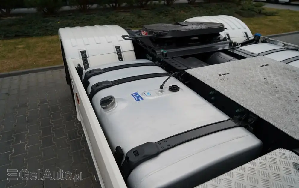 SCANIA S 580 / V8 / RETARDER / KLIMA POSTOJOWA / CAŁA NA PODUSZKACH / BOGATE WYPOSAŻENIE  / EURO 6 