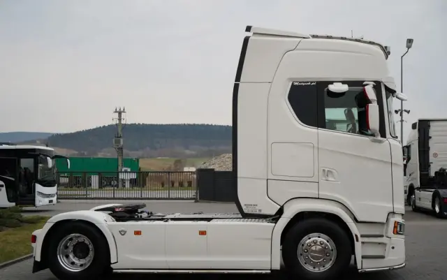 SCANIA S 580 / V8 / RETARDER / KLIMA POSTOJOWA / CAŁA NA PODUSZKACH / BOGATE WYPOSAŻENIE  / EURO 6 
