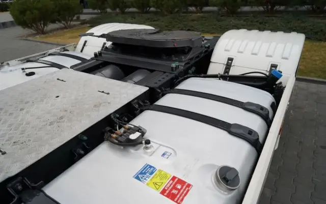 SCANIA S 580 / V8 / RETARDER / KLIMA POSTOJOWA / CAŁA NA PODUSZKACH / BOGATE WYPOSAŻENIE  / EURO 6 