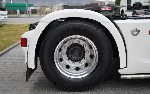 SCANIA S 580 / V8 / RETARDER / KLIMA POSTOJOWA / CAŁA NA PODUSZKACH / BOGATE WYPOSAŻENIE  / EURO 6 