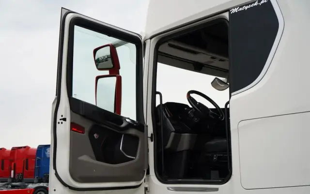 SCANIA S 580 / V8 / RETARDER / KLIMA POSTOJOWA / CAŁA NA PODUSZKACH / BOGATE WYPOSAŻENIE  / EURO 6 