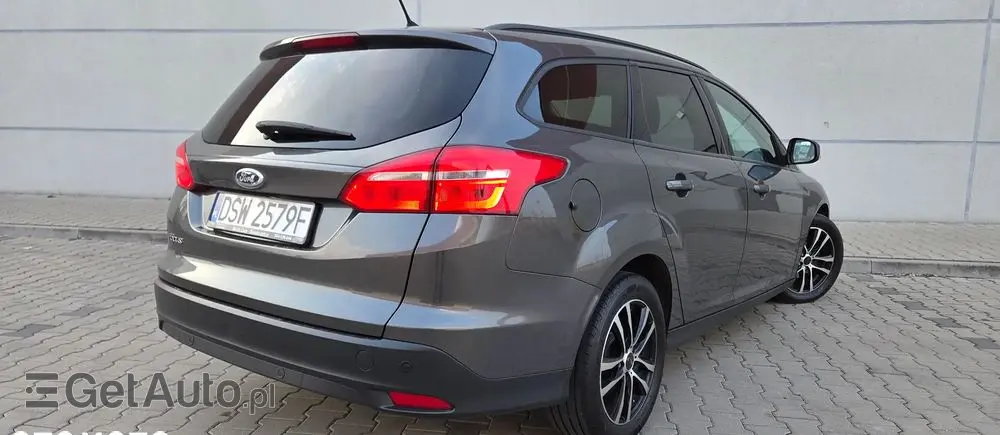FORD Focus 1.0 EcoBoost Titanium
