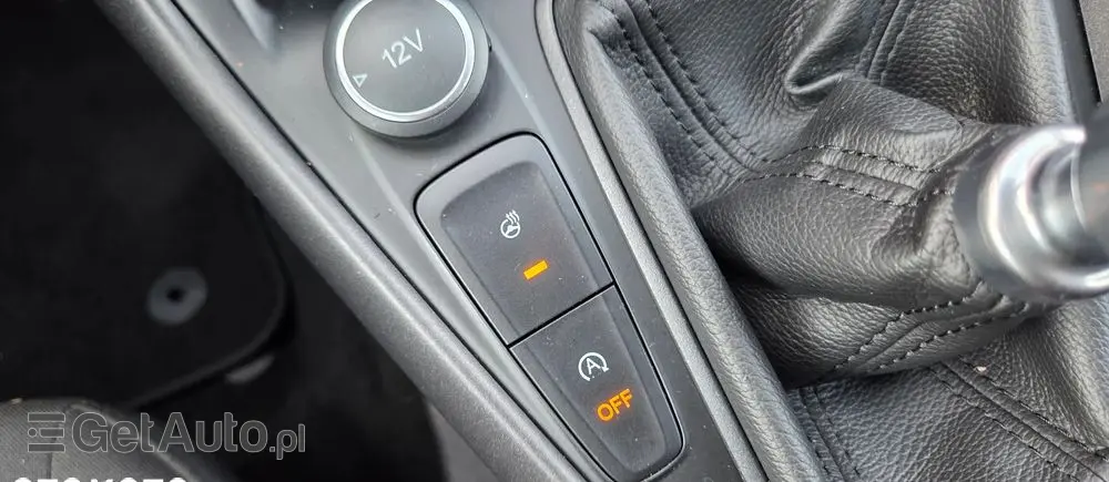 FORD Focus 1.0 EcoBoost Titanium