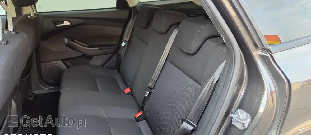 FORD Focus 1.0 EcoBoost Titanium