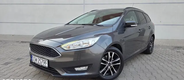 FORD Focus 1.0 EcoBoost Titanium