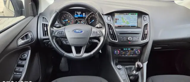 FORD Focus 1.0 EcoBoost Titanium