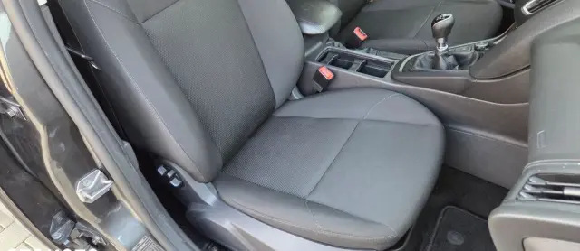 FORD Focus 1.0 EcoBoost Titanium