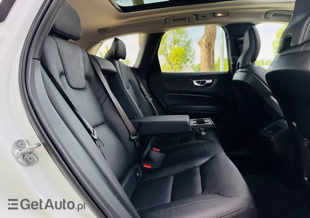 VOLVO XC 60 B4 D AWD Inscription