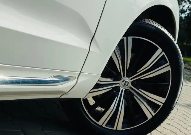 VOLVO XC 60 B4 D AWD Inscription
