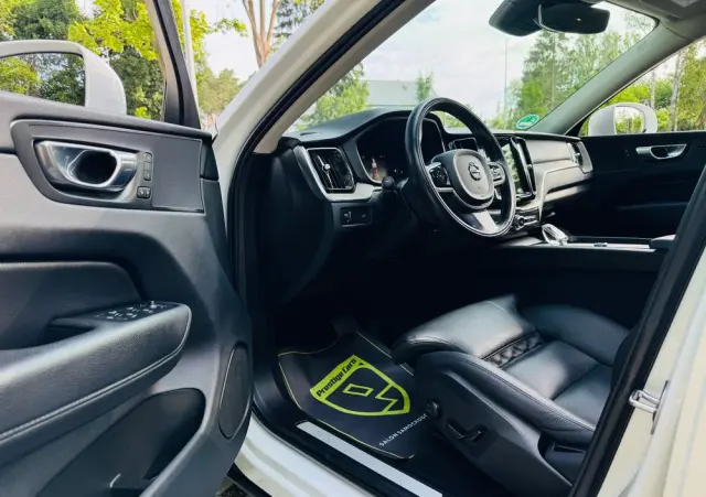 VOLVO XC 60 B4 D AWD Inscription
