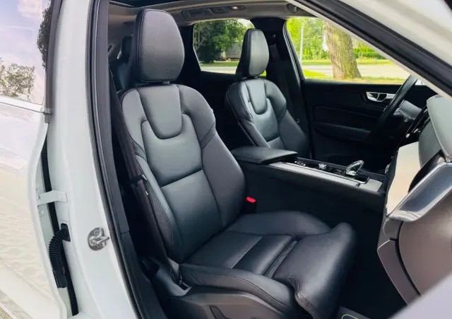 VOLVO XC 60 B4 D AWD Inscription