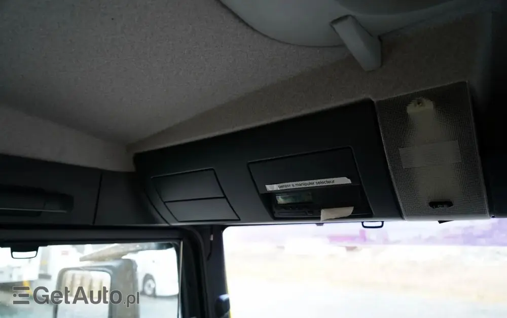 MAN TGS 26.440 / 6X4 / 2 STRONNA WYWROTKA / HYDROBURTA / AUTOMAT / KABINA SYPIALNA 