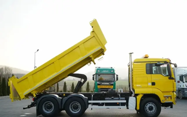 MAN TGS 26.440 / 6X4 / 2 STRONNA WYWROTKA / HYDROBURTA / AUTOMAT / KABINA SYPIALNA 