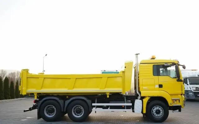 MAN TGS 26.440 / 6X4 / 2 STRONNA WYWROTKA / HYDROBURTA / AUTOMAT / KABINA SYPIALNA 