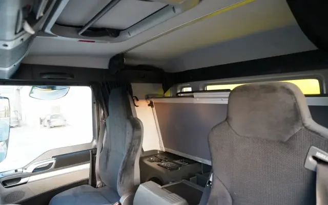 MAN TGS 26.440 / 6X4 / 2 STRONNA WYWROTKA / HYDROBURTA / AUTOMAT / KABINA SYPIALNA 