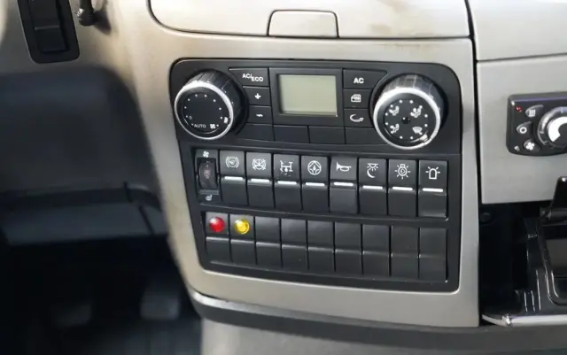 MAN TGS 26.440 / 6X4 / 2 STRONNA WYWROTKA / HYDROBURTA / AUTOMAT / KABINA SYPIALNA 