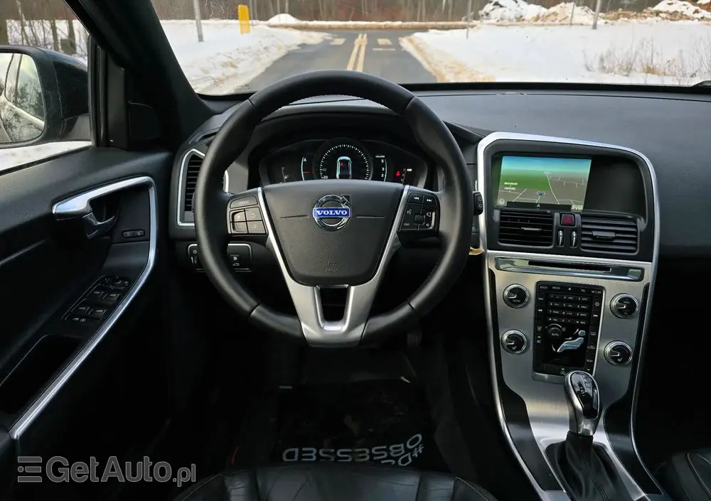 VOLVO XC 60 D4 Drive-E Ocean Race