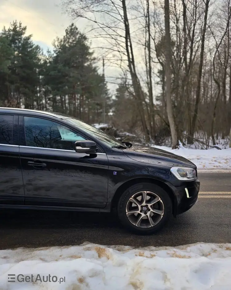 VOLVO XC 60 D4 Drive-E Ocean Race