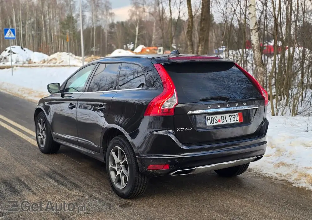 VOLVO XC 60 D4 Drive-E Ocean Race