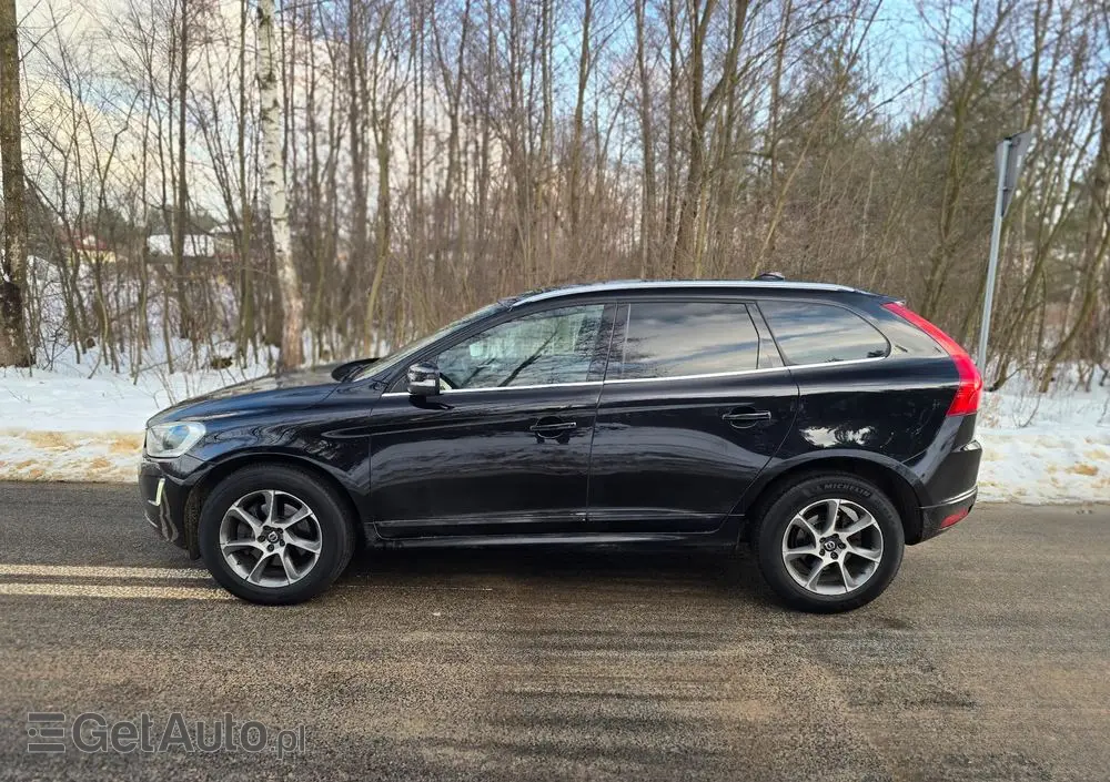 VOLVO XC 60 D4 Drive-E Ocean Race