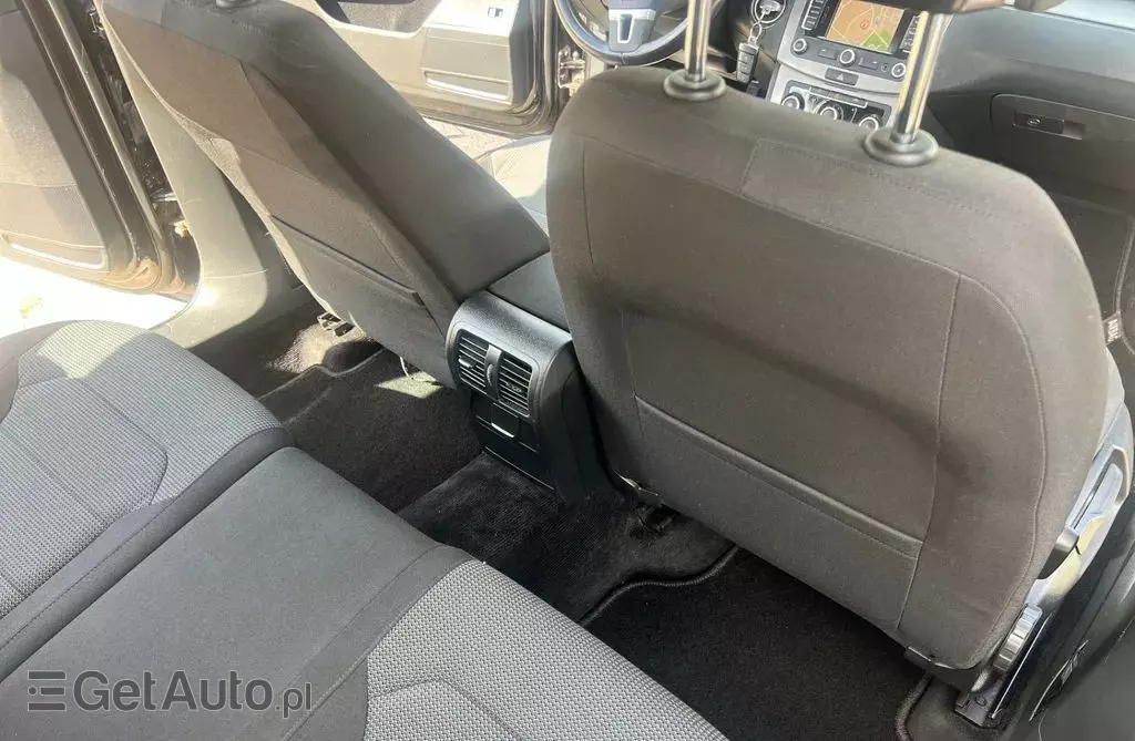 VOLKSWAGEN Passat 2.0 TDI (140 KM)
