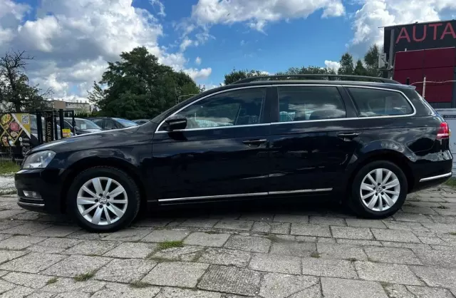 VOLKSWAGEN Passat 2.0 TDI (140 KM)