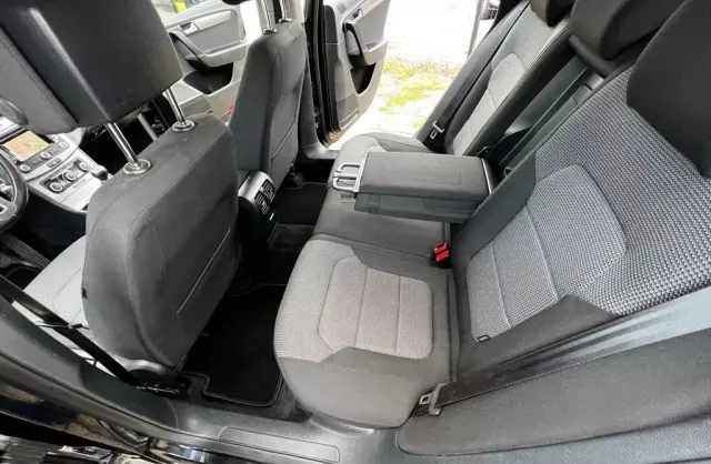 VOLKSWAGEN Passat 2.0 TDI (140 KM)