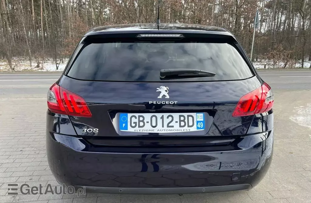 PEUGEOT 308 