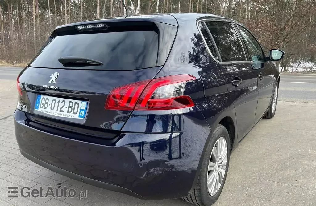 PEUGEOT 308 
