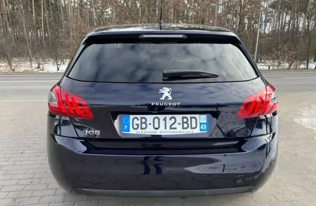 PEUGEOT 308 