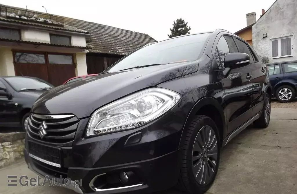 SUZUKI Sx4 