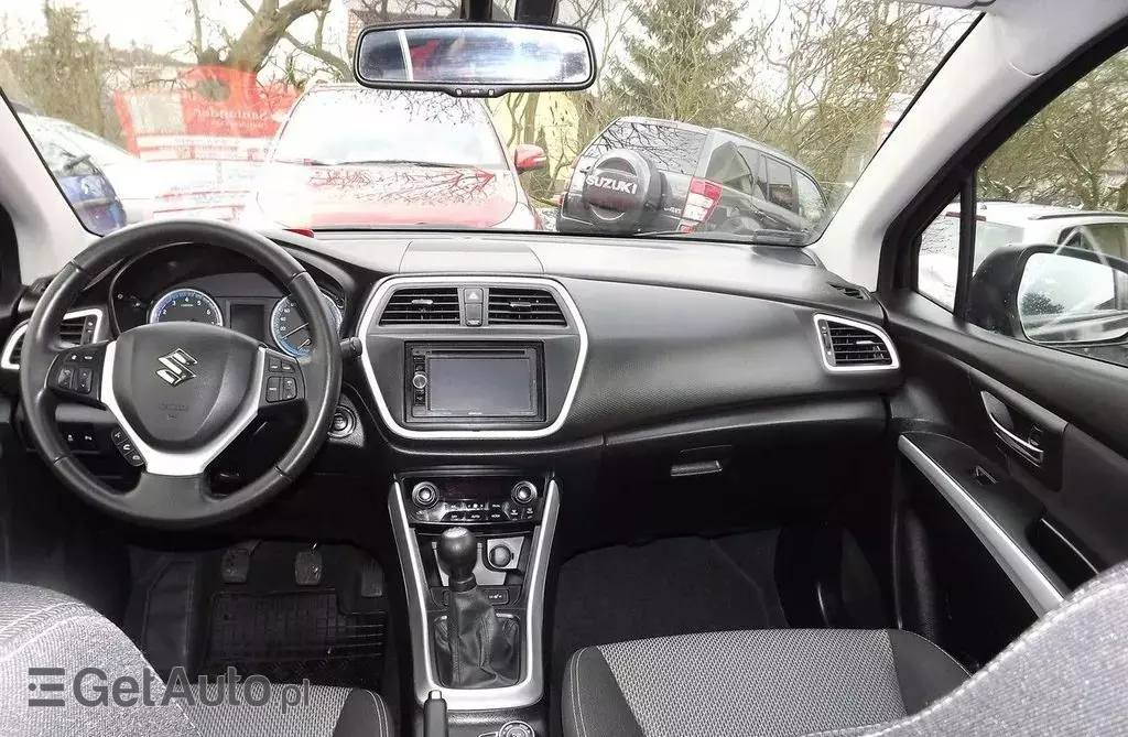 SUZUKI Sx4 