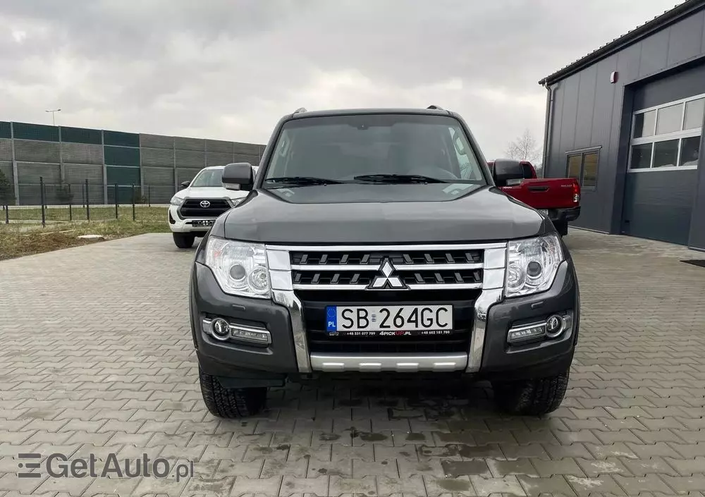 MITSUBISHI Pajero 3.2 DID Instyle EU6