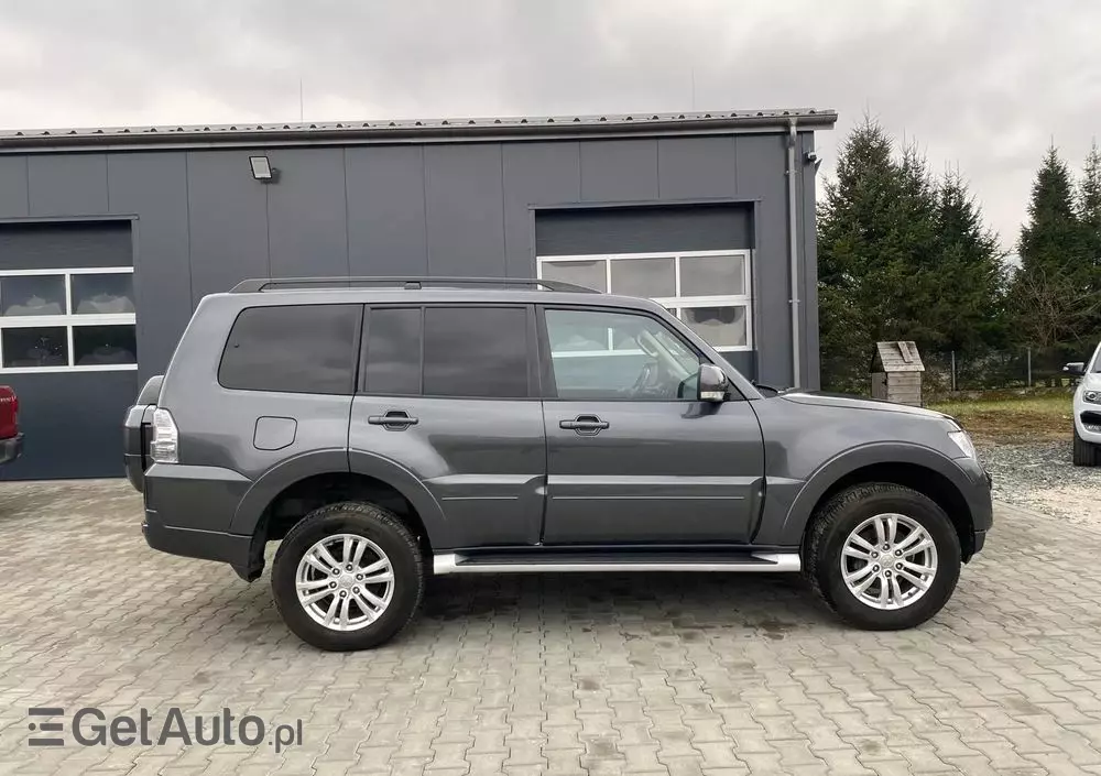 MITSUBISHI Pajero 3.2 DID Instyle EU6