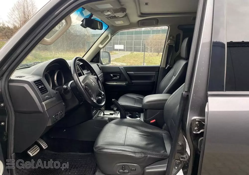 MITSUBISHI Pajero 3.2 DID Instyle EU6