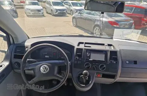 VOLKSWAGEN Transporter 