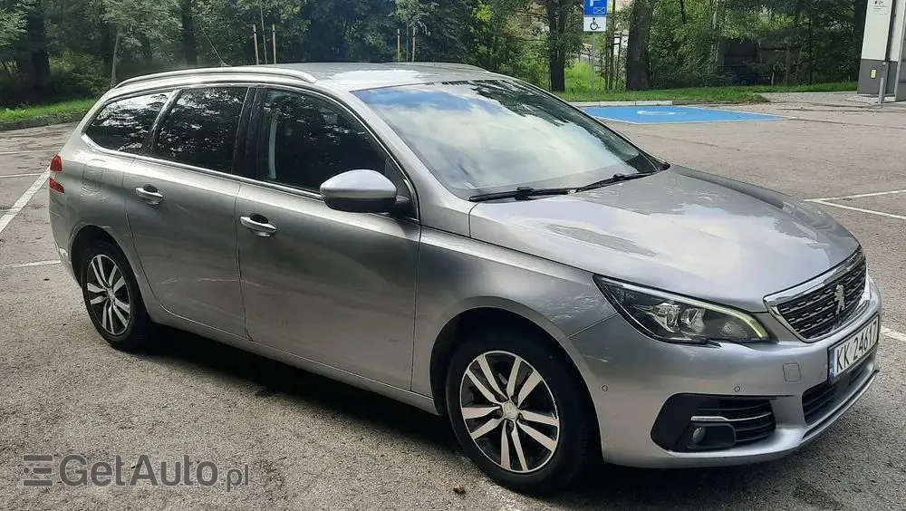 PEUGEOT 308 1.5 BlueHDi Business Line S&S