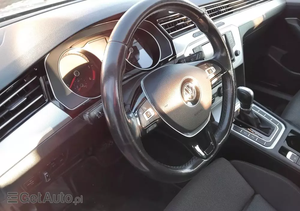 VOLKSWAGEN Passat 2.0 TDI BMT Highline DSG