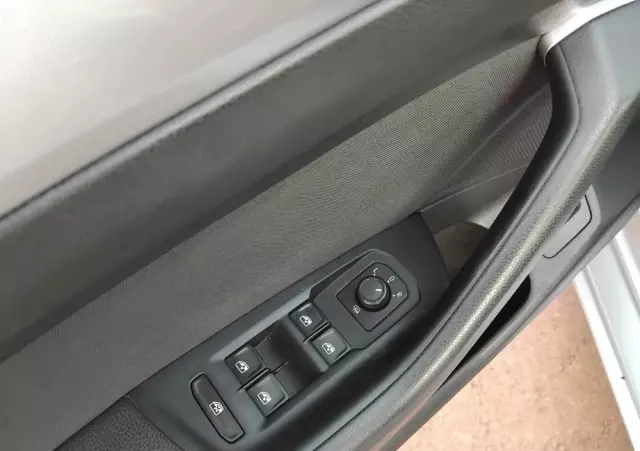 VOLKSWAGEN Passat 2.0 TDI BMT Highline DSG