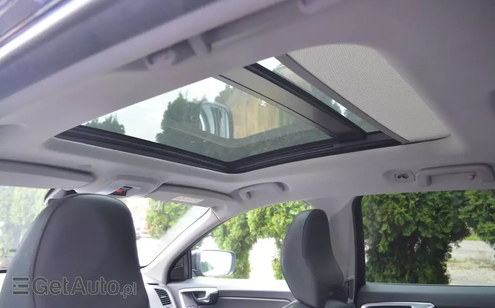 VOLVO XC 60 D4 AWD Summum