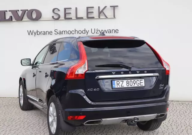 VOLVO XC 60 D4 AWD Summum